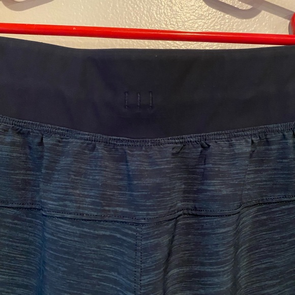 Lululemon Mens T.H.E. Linerless Training Performance Shorts Size M Navy Gym Run - Picture 5 of 8